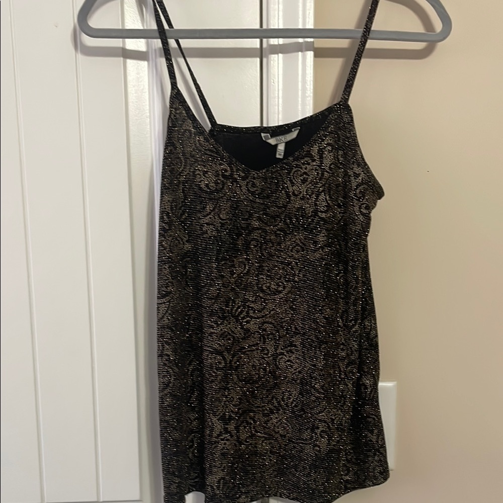 BKE Black Fitted Sleeveless Camisole Top Pre-Owned great condition P2P:15” L:17”